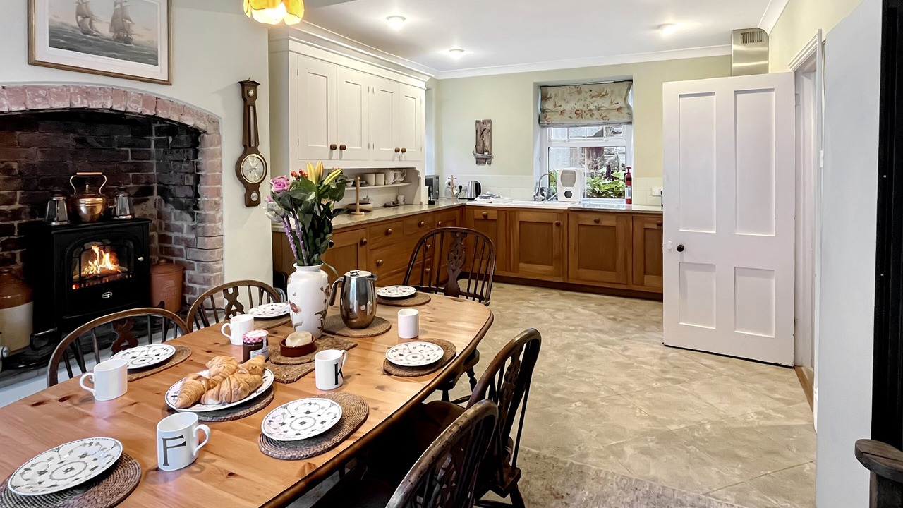 Photo of Others in Lynton