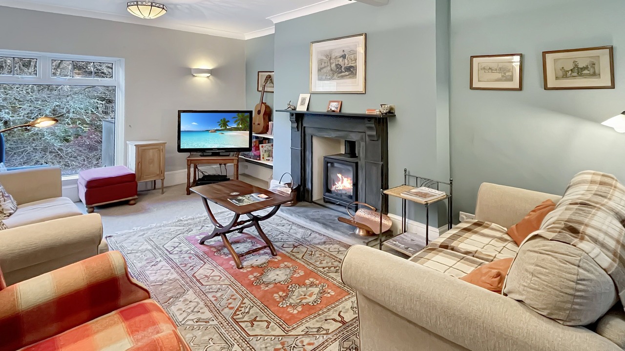 Photo of Livingroom in Lynton