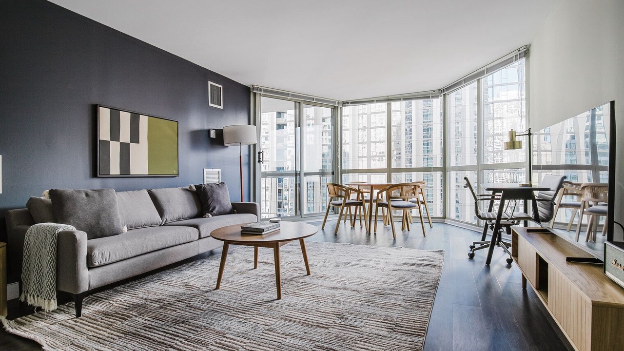 Photo of Livingroom in Rush and Division
