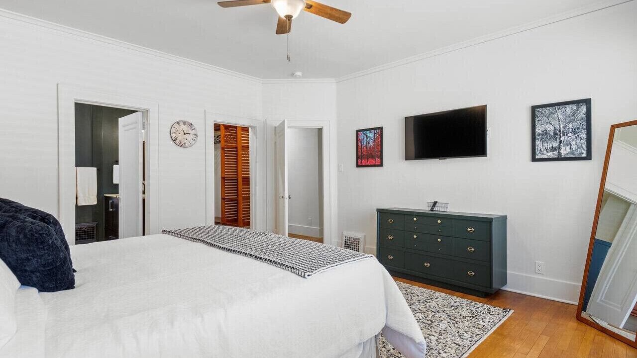 Photo of Bedroom in Bartlesville