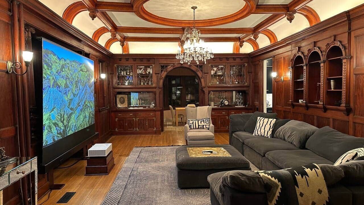 Photo of Livingroom in Summit Hill