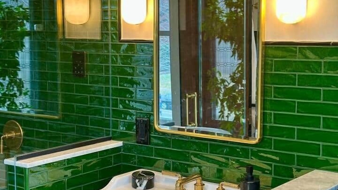Photo of Bathroom in Summit Hill
