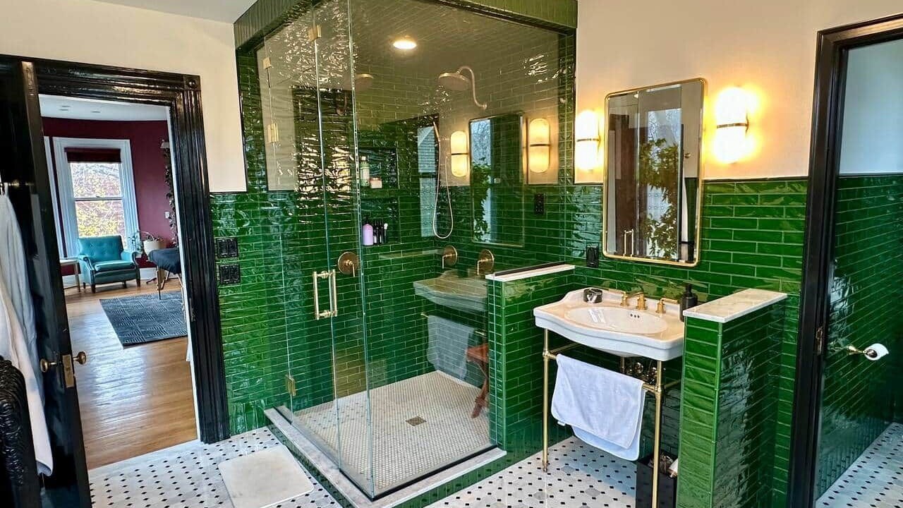 Photo of Bathroom in Summit Hill