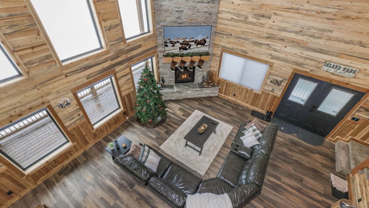 Photo of Livingroom in Island Park