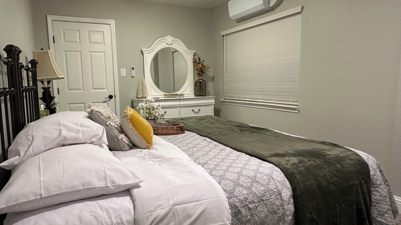 Photo of Bedroom in Citrus Heights