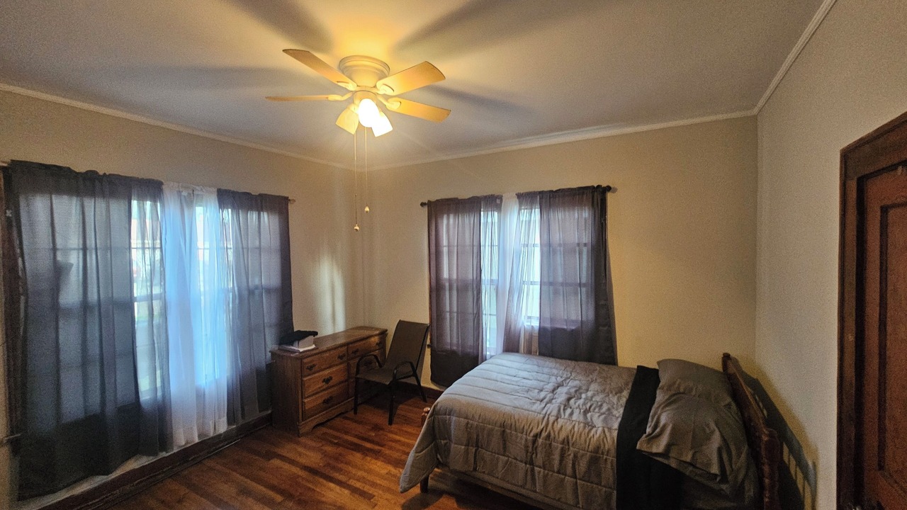 Photo of Bedroom in Greenwood