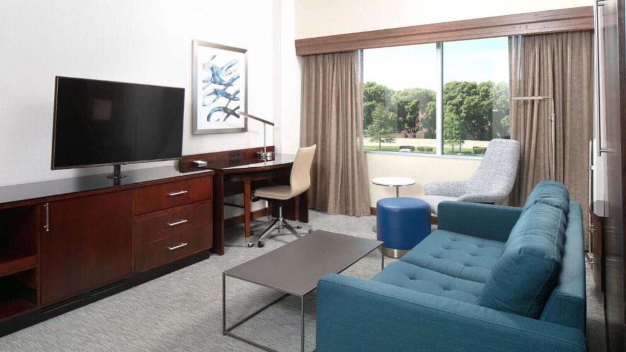 Photo of Livingroom in West Bloomington
