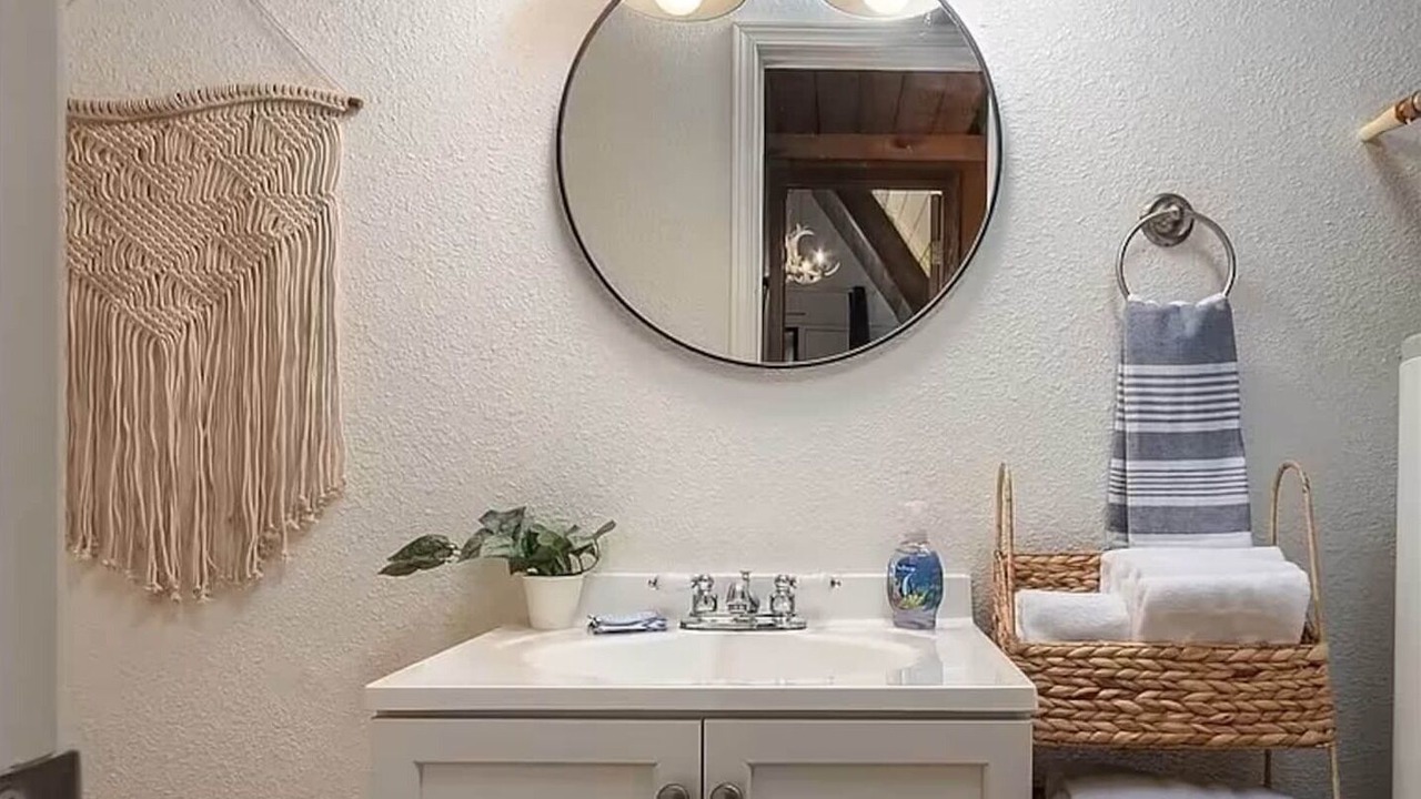 Photo of Others in Packwood