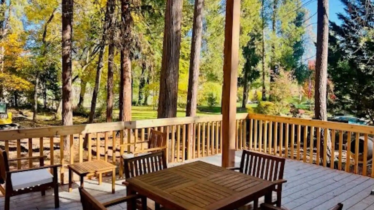 Photo of Outdoor in Redwood