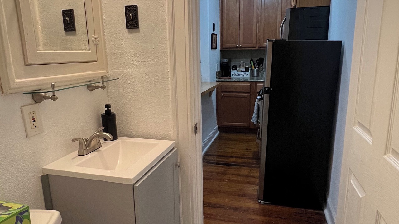 Photo of Bathroom in Arsenal