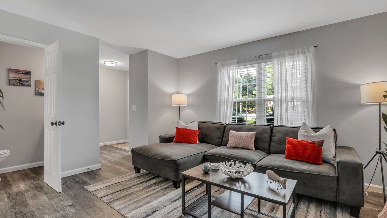 Photo of Livingroom in North Charleston