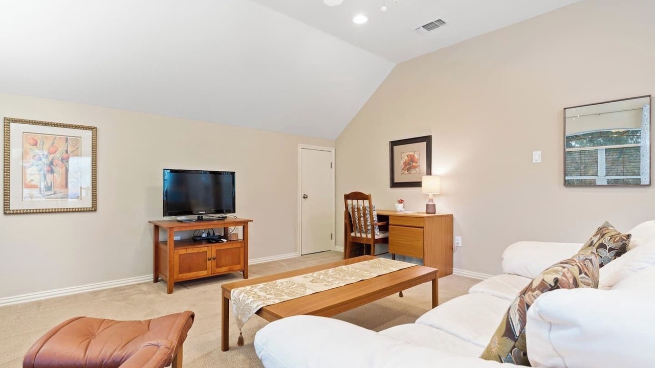 Photo of Livingroom in Austin