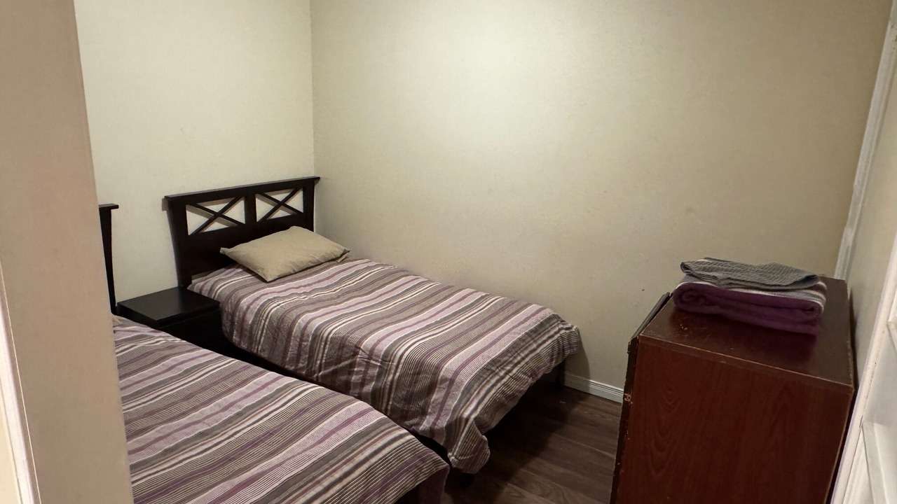 Photo of Bedroom in Central Erin Mills
