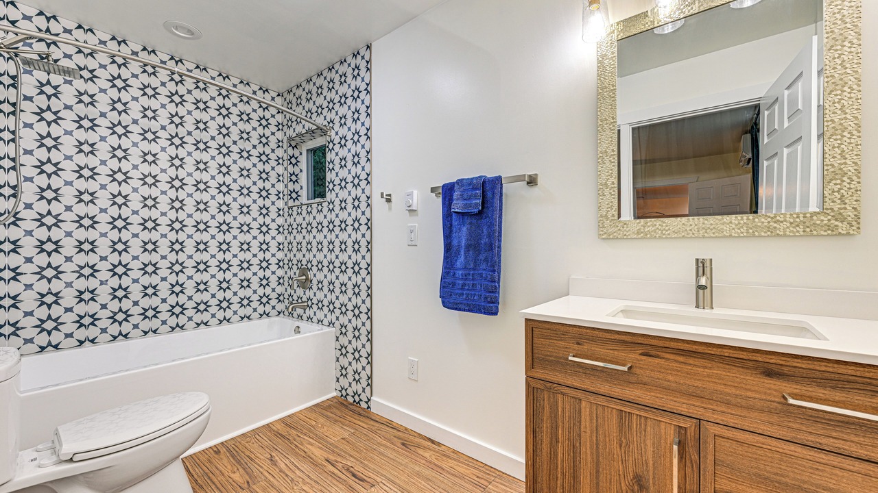 Photo of Bathroom in Eatonville