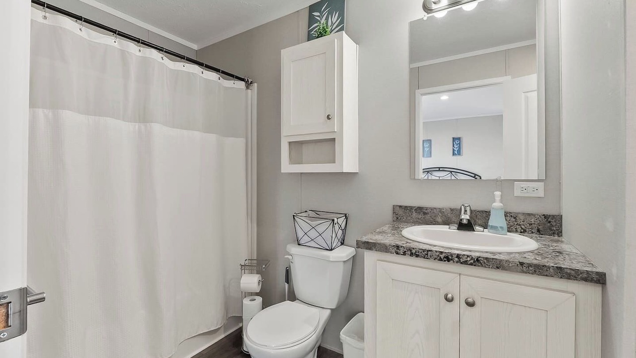 Photo of Bathroom in Warren