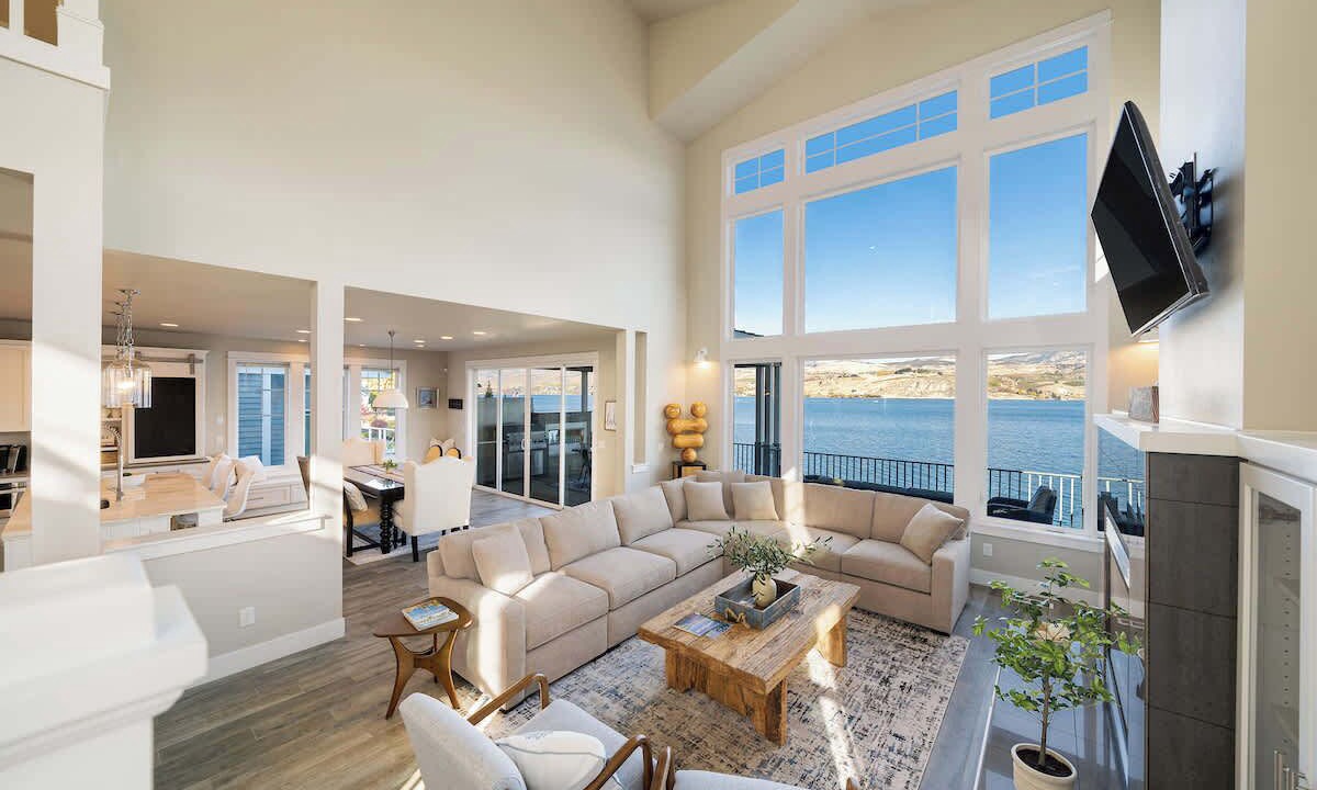 Photo of Livingroom in Chelan