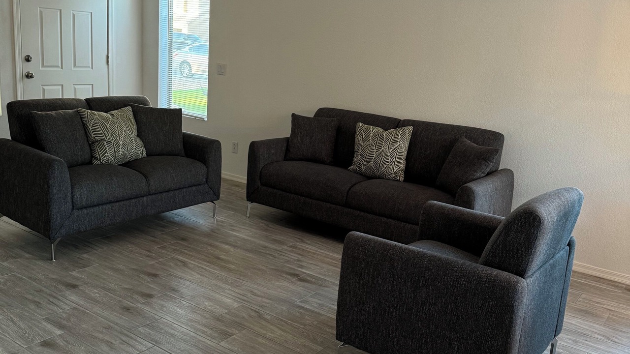 Photo of Livingroom in Estrella Village