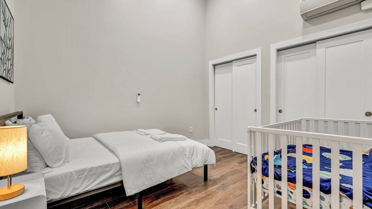 Photo of Bedroom in Cleveland