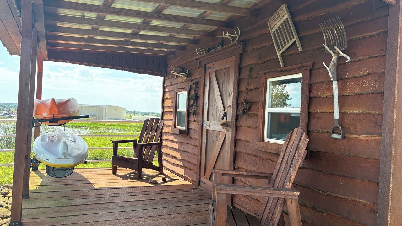 Photo of Patio Balcony in Vinita