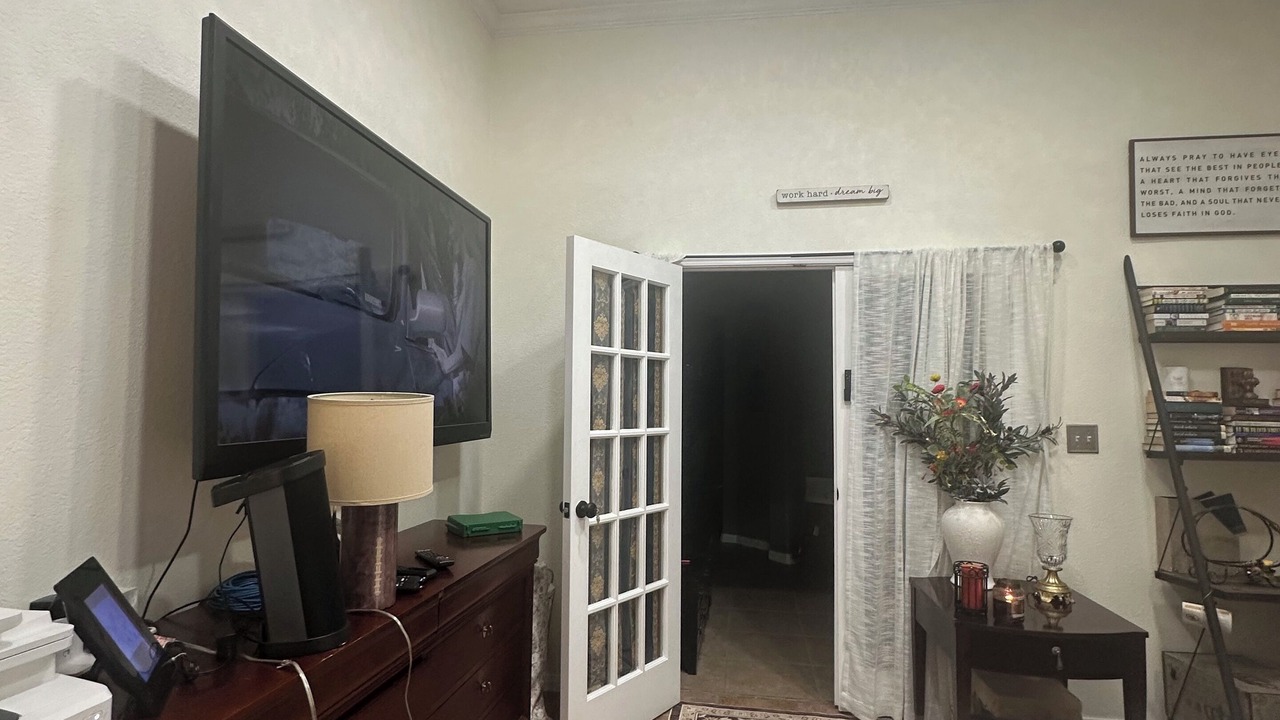 Photo of Bedroom in Forest Ridge