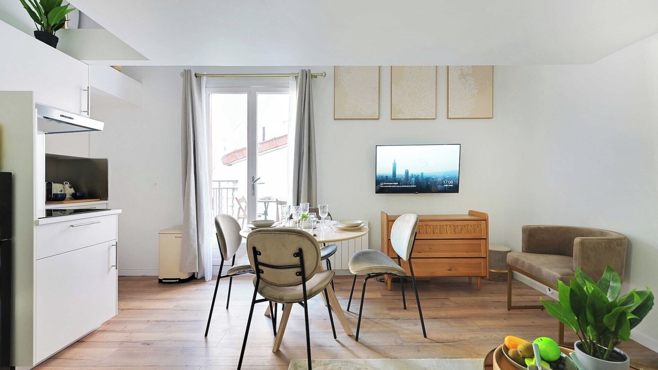 Photo of Livingroom in Le Kremlin-Bicetre