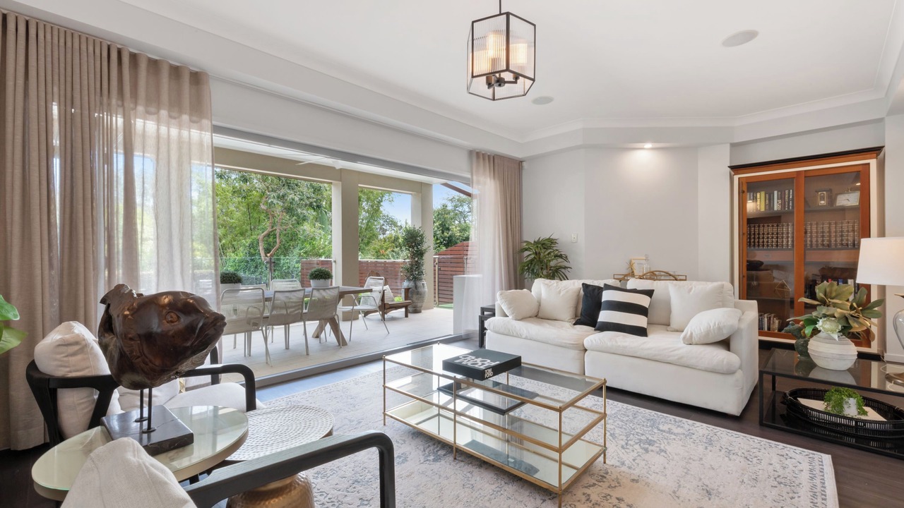 Photo of Livingroom in Balmoral