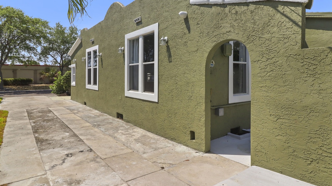 Photo of Others in Parker Ridge