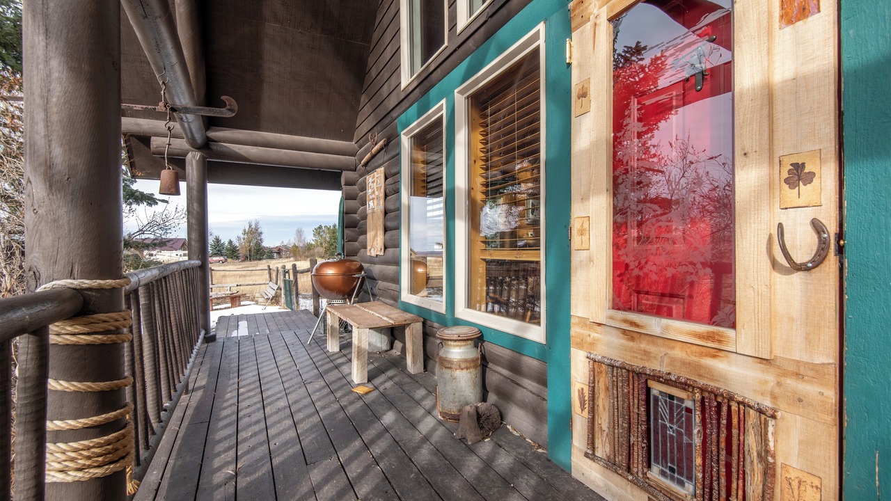 Photo of Patio Balcony in Victor