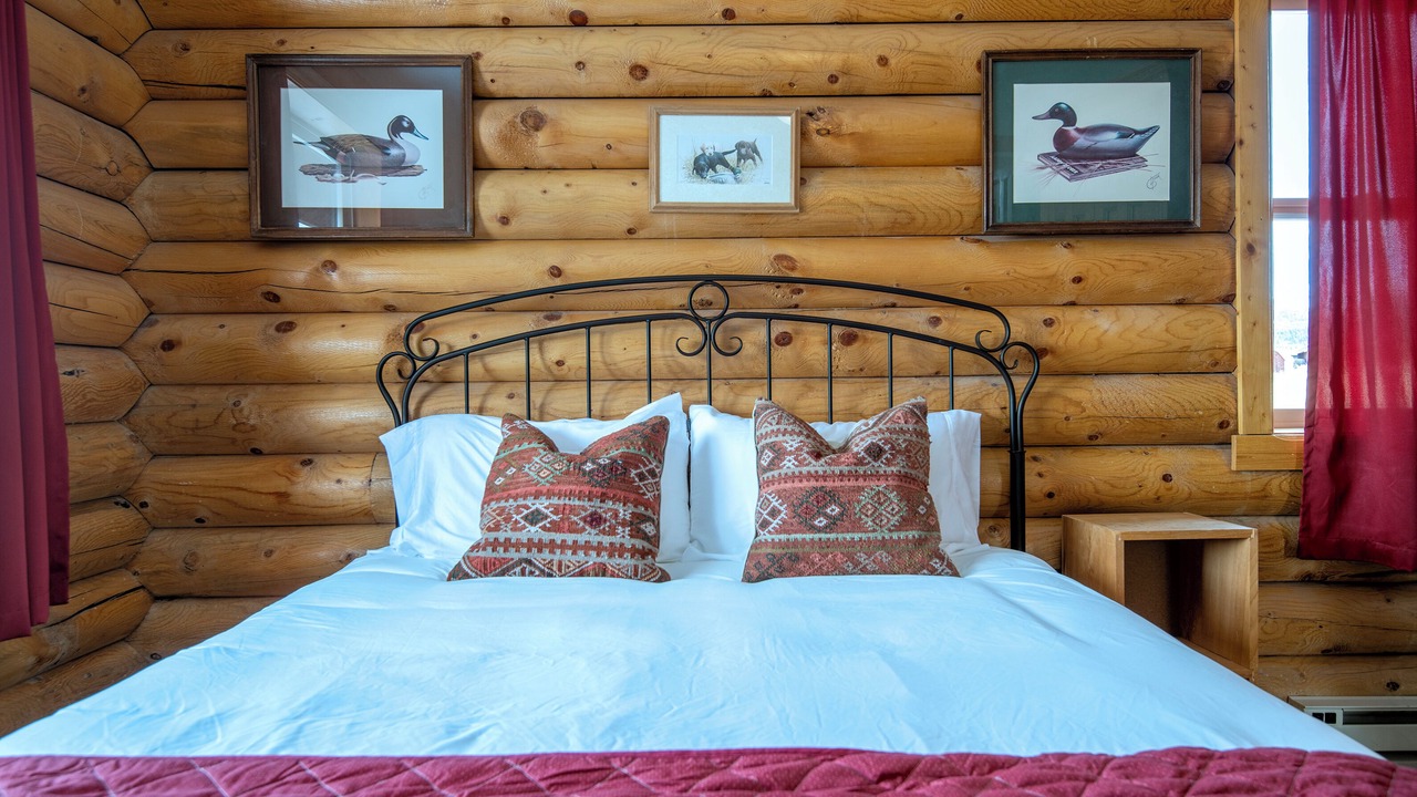 Photo of Bedroom in Victor