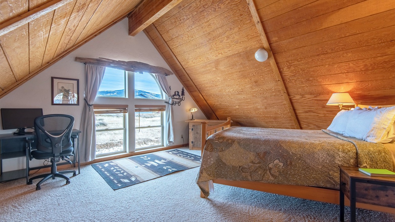 Photo of Bedroom in Victor