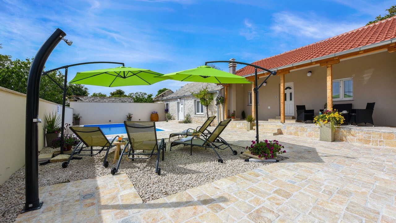 Photo of Patio Balcony in Benkovac