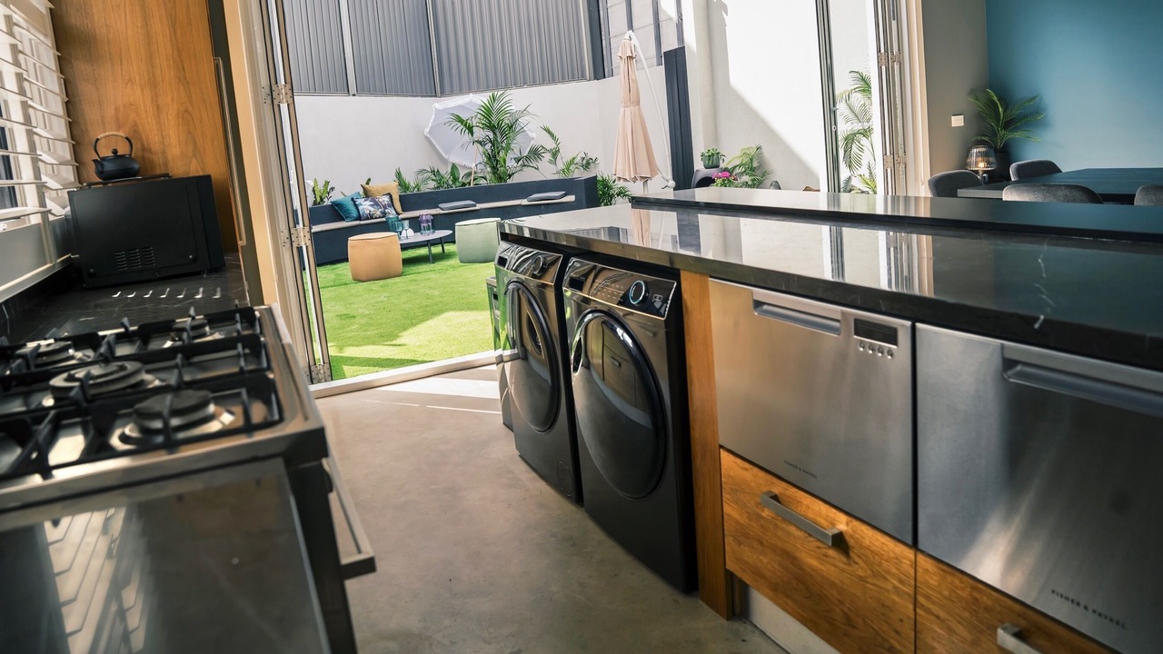 Photo of Others in Macleod