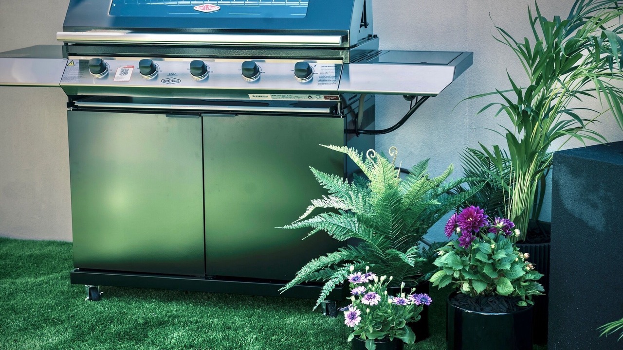 Photo of Outdoor in Macleod