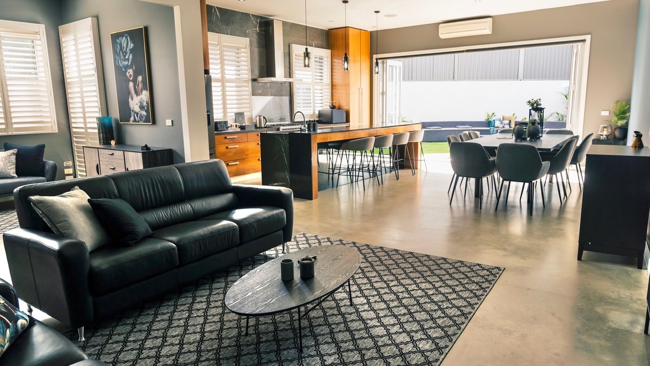 Photo of Others in Macleod