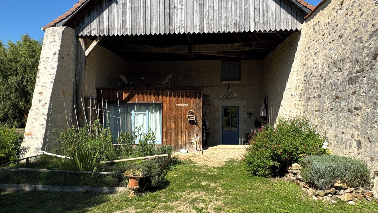 Photo of Outdoor in Coussay-les-Bois