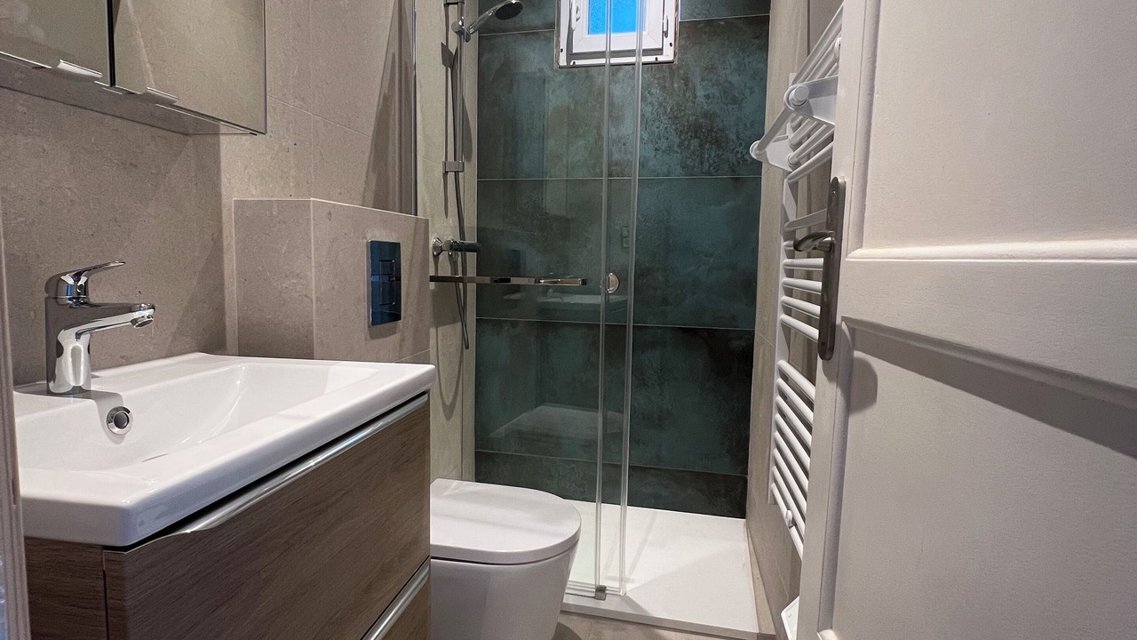 Photo of Bathroom in Mandelieu-La-Napoule