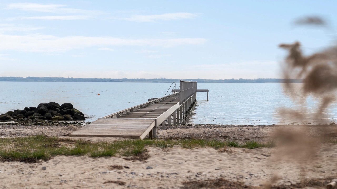 Photo of Others in Helnæs By