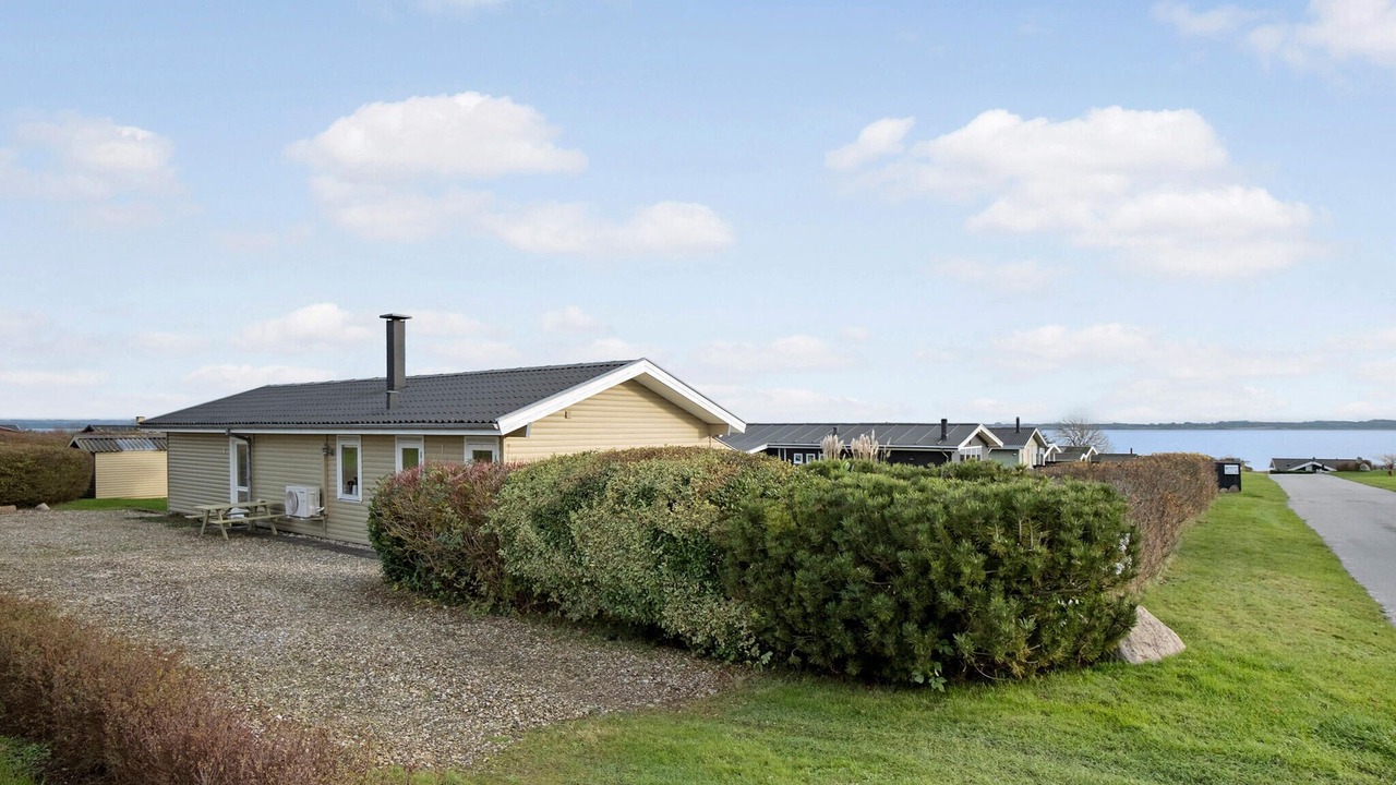 Photo of Others in Helnæs By