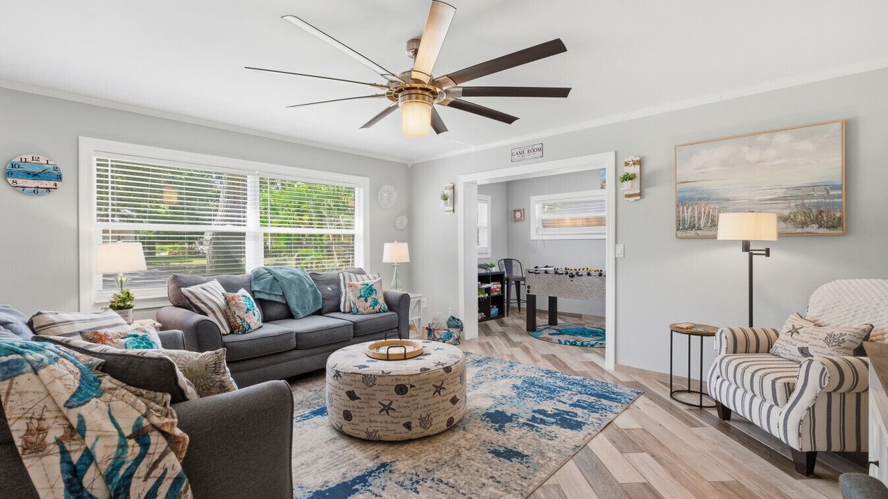 Photo of Livingroom in Disston Heights