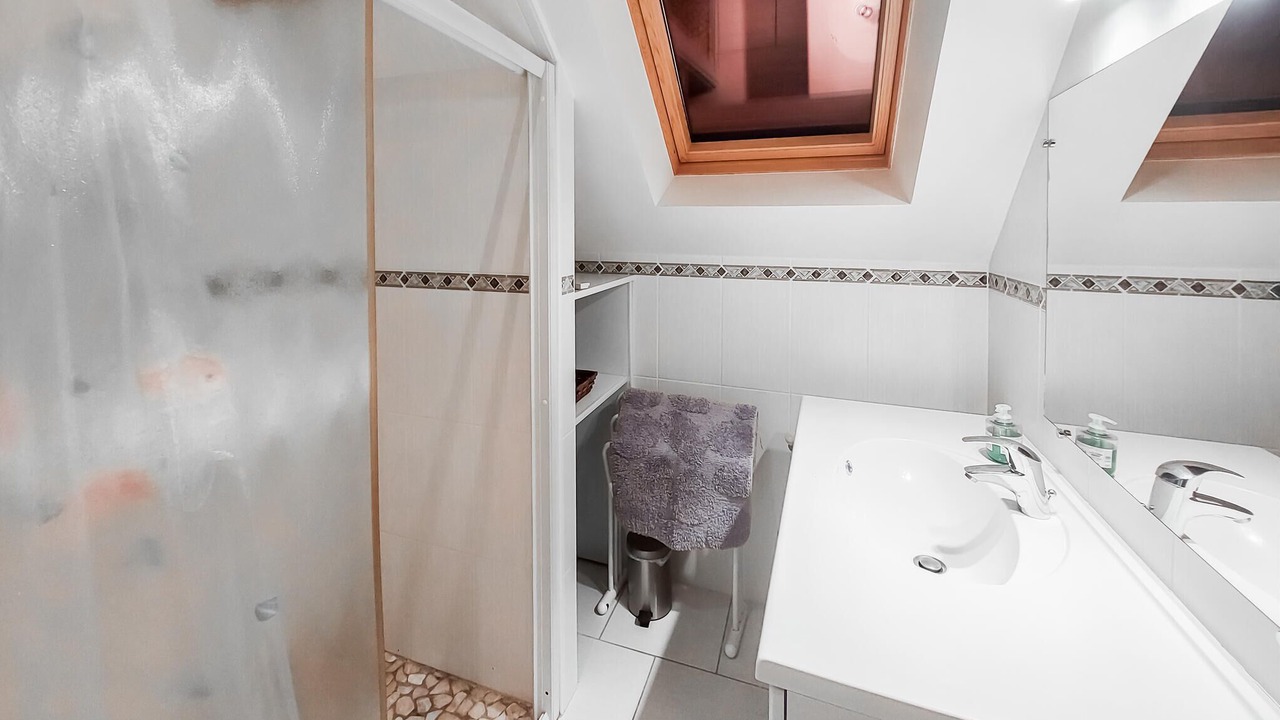 Photo of Bathroom in Montrichard
