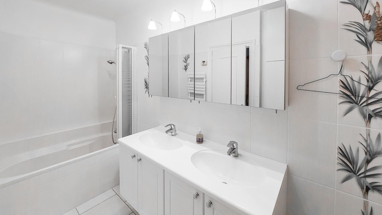 Photo of Bathroom in Montrichard