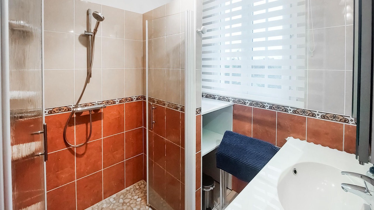 Photo of Bathroom in Montrichard