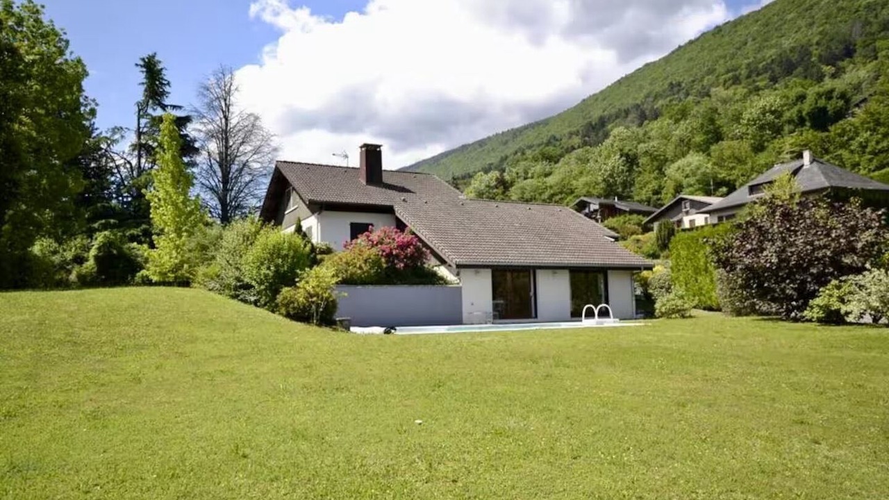 Photo of Outdoor in Cessenaz