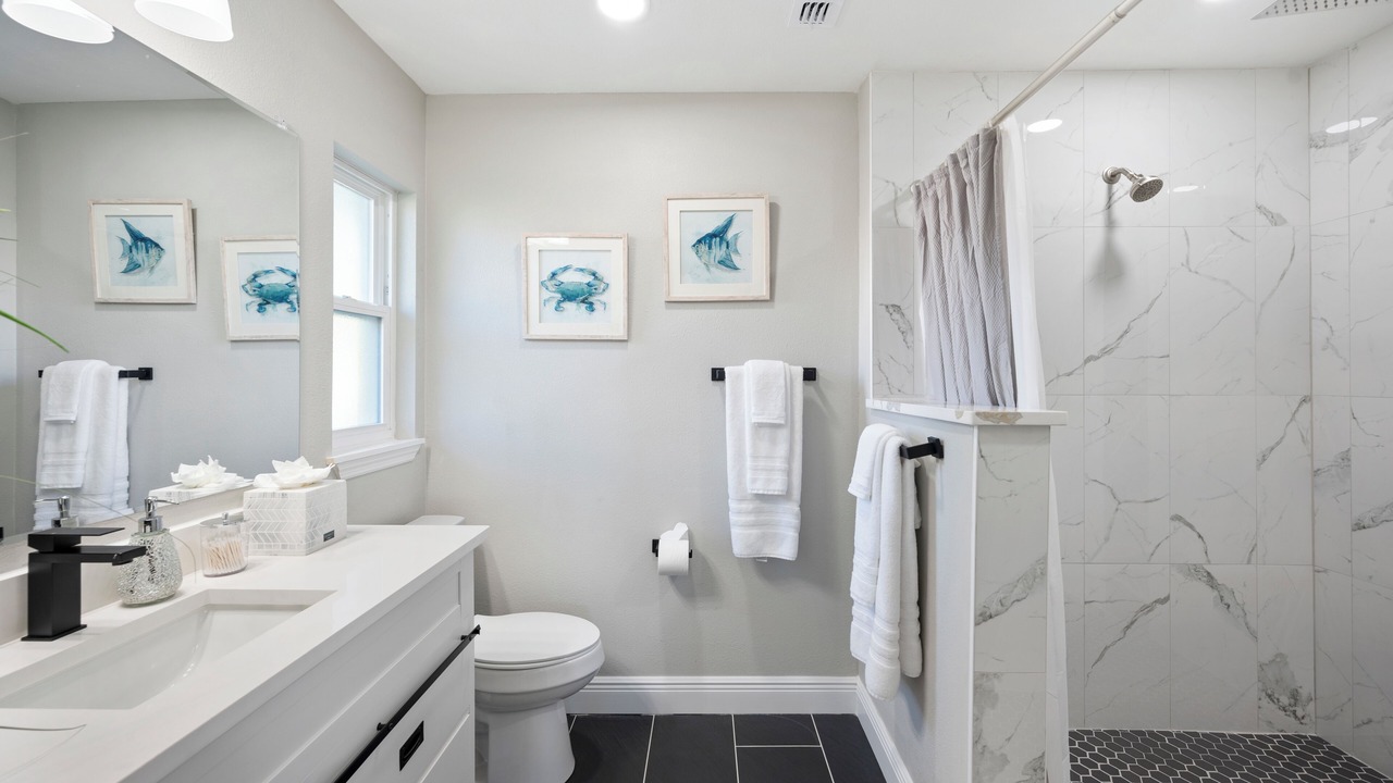 Photo of Bathroom in Lakeland