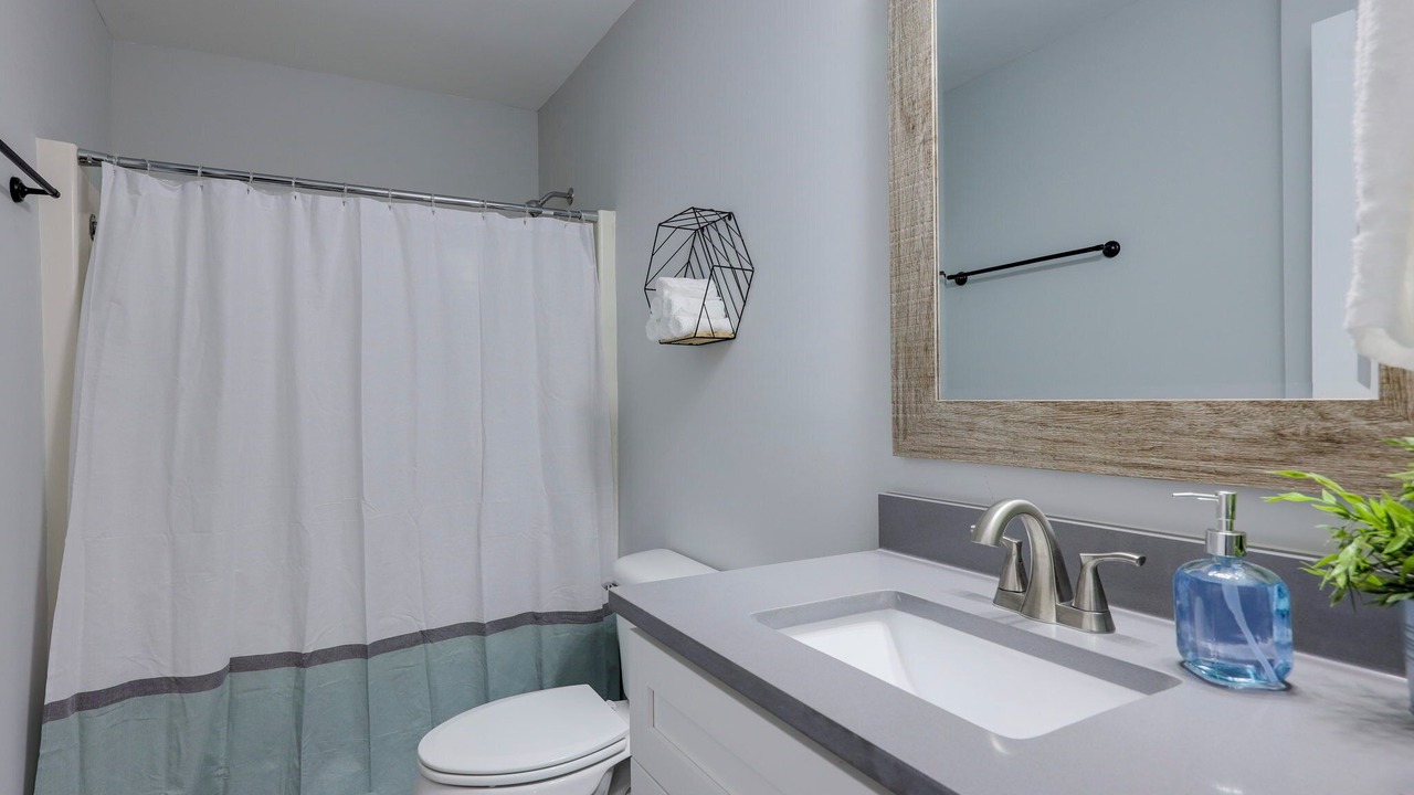 Photo of Bathroom in Hickory Bend