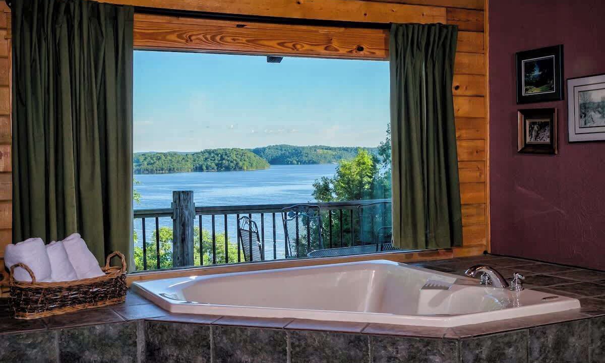 Photo of Bathroom in Garfield