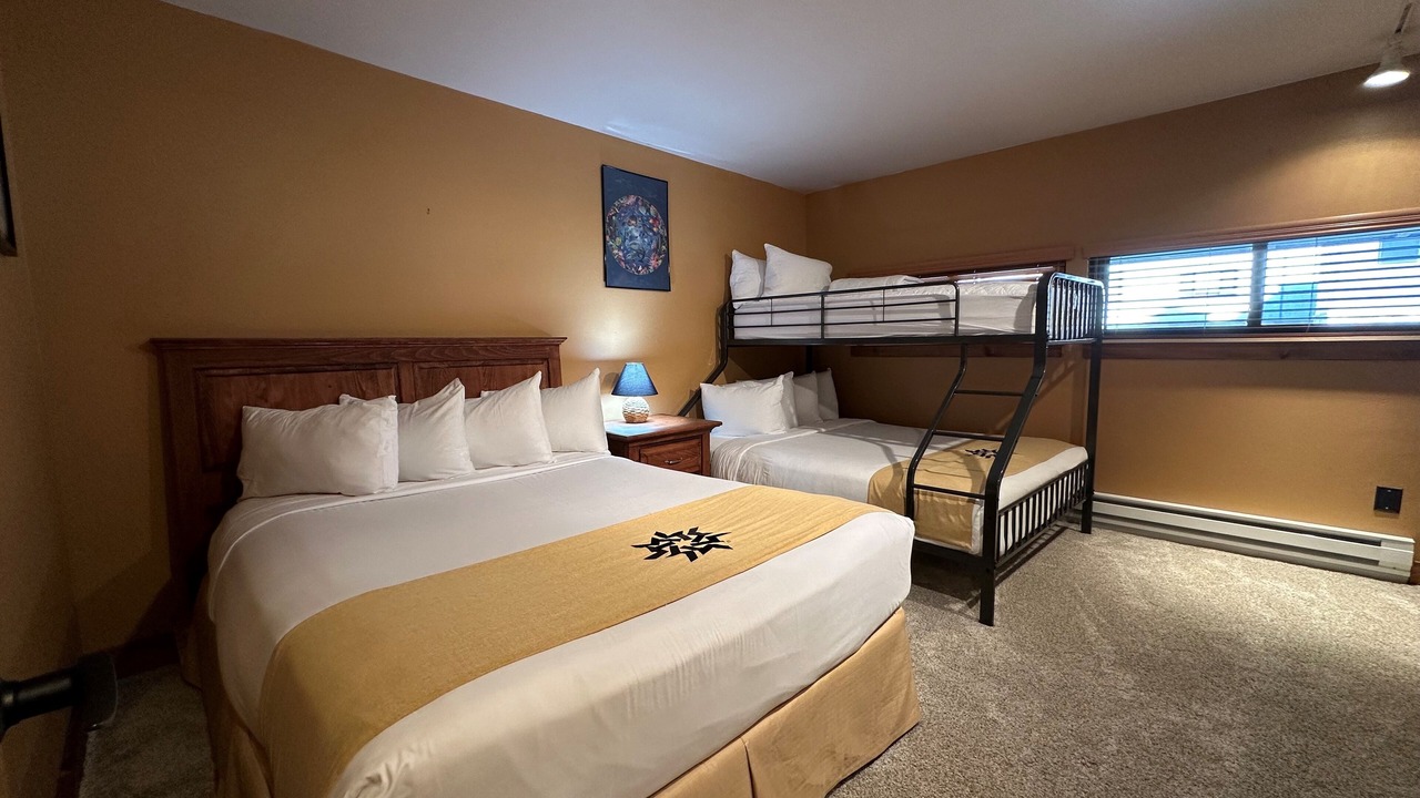 Photo of Bedroom in Lakeside Village