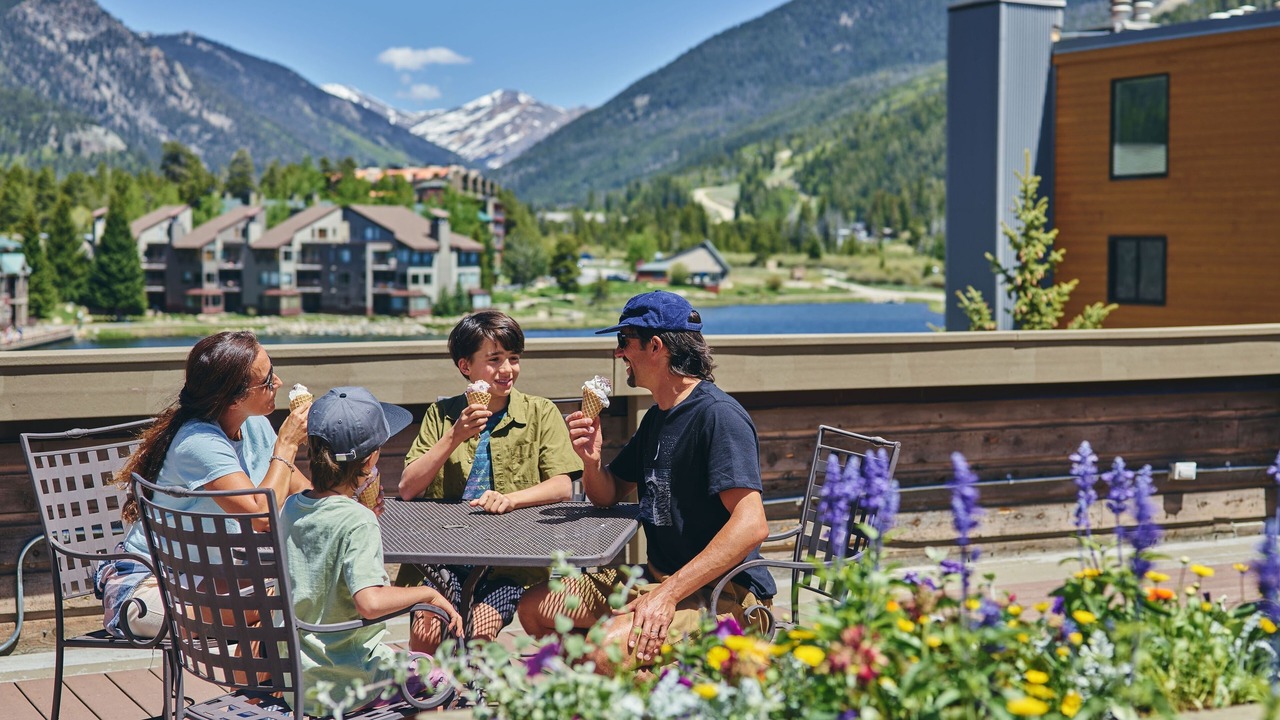 Photo of Outdoor in Lakeside Village