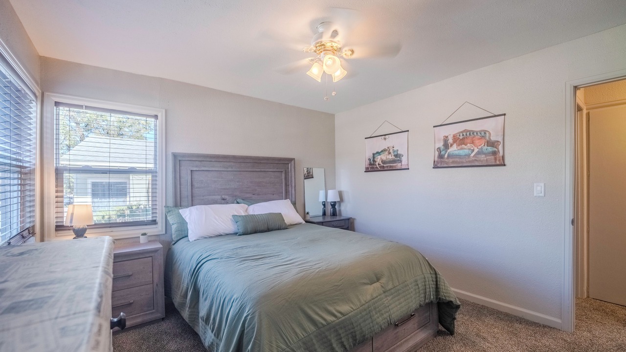 Photo of Bedroom in Casper