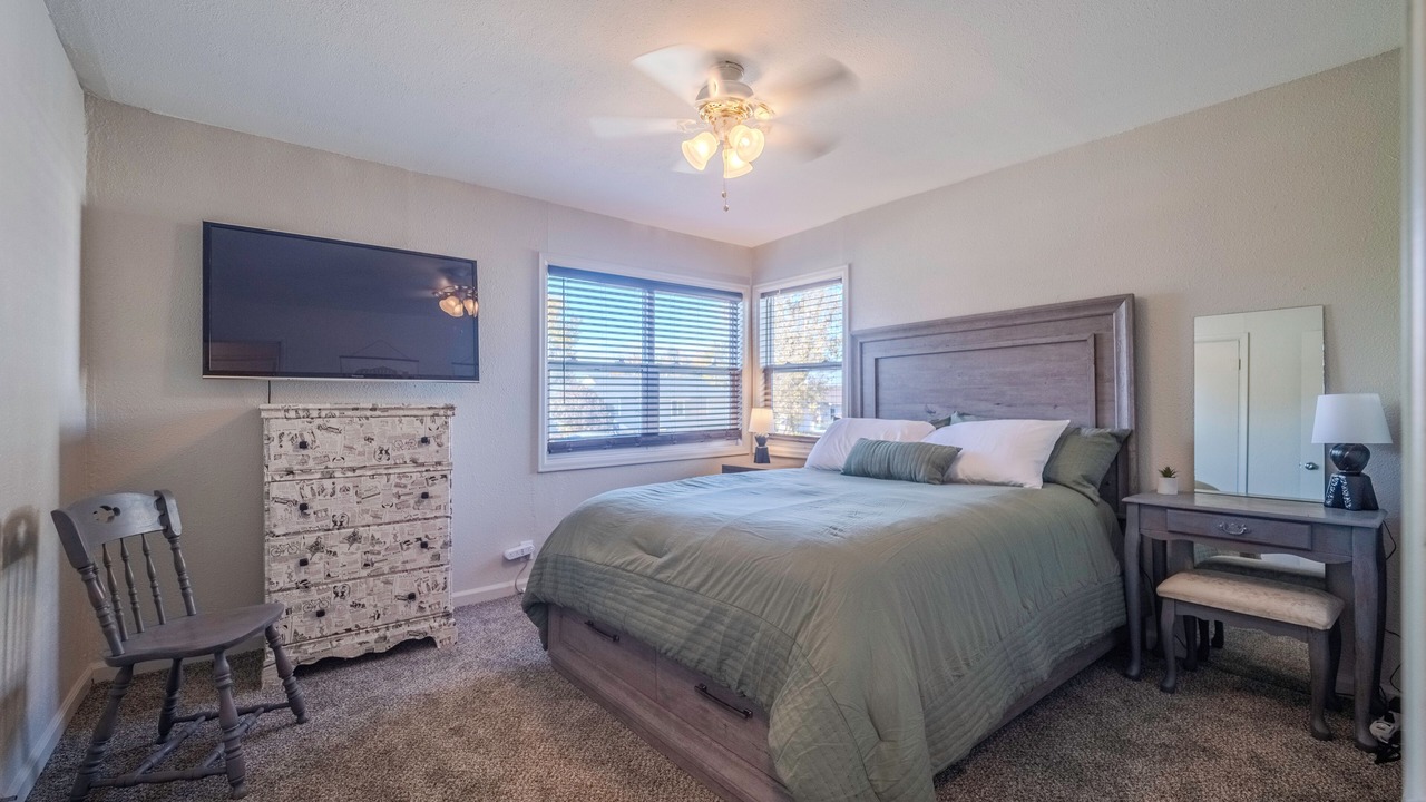 Photo of Bedroom in Casper